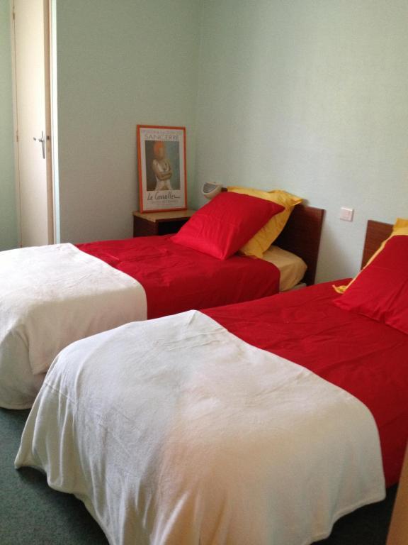 Bel Air Hotel Marville Room photo